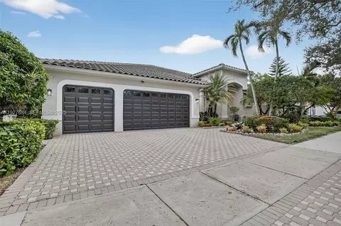 1488 Lantana Ct, Weston, FL 33326