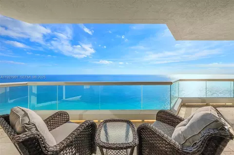 17875 Collins Ave #4303, Sunny Isles Beach, FL 33160