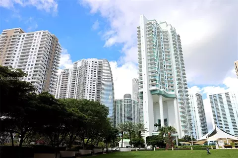 Other - 900 Brickell Key Blvd #2002, Miami, FL 33131 photo 7 of 14