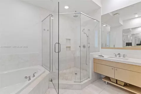 Bath - 900 Brickell Key Blvd #2002, Miami, FL 33131 photo 2 of 3