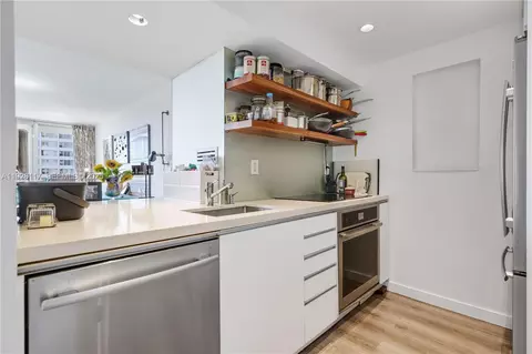 1200 West Ave #615, Miami Beach, FL 33139