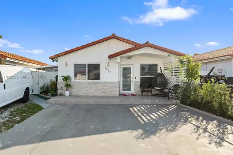 8822 NW 112th Ter, Hialeah Gardens, FL 33018