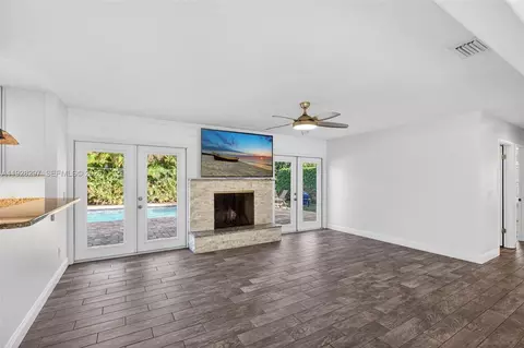 Living - 3804 SE Fairway E, Stuart, FL 34997 photo 1 of 3