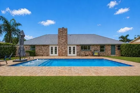 3804 SE Fairway E, Stuart, FL 34997