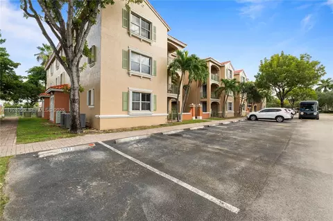 6500 NW 114th Ave #1032, Doral, FL 33178