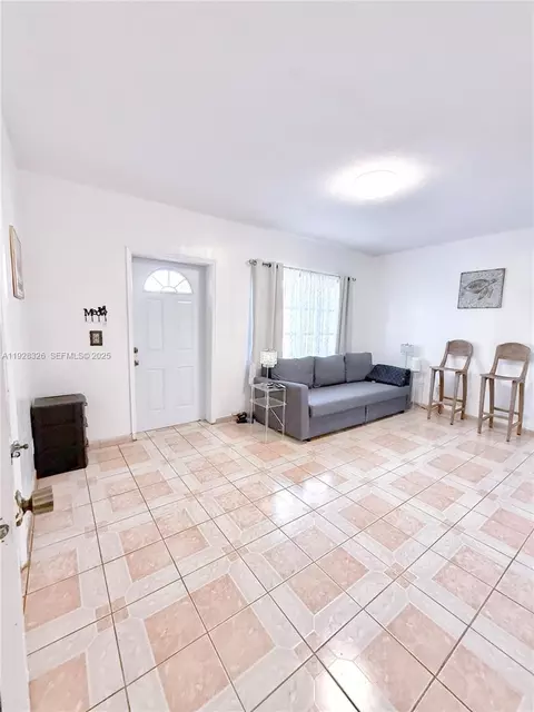 Other - 334 W 36th Ter, Hialeah, FL 33012 photo 3 of 6