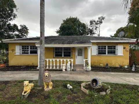 1060 Oriental Blvd, Opa Locka, FL 33054