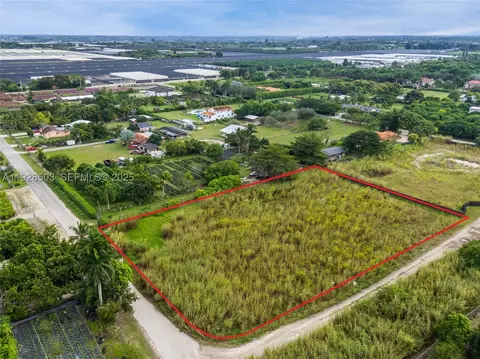 202 SW St Sw 197 Ave Se Cor, Unincorporated Dade, FL 33187