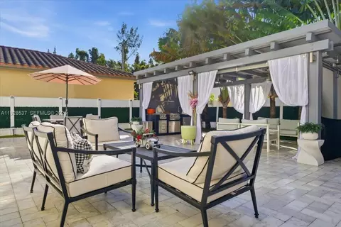 3522 W 86th Ter, Hialeah, FL 33018 photo 10
