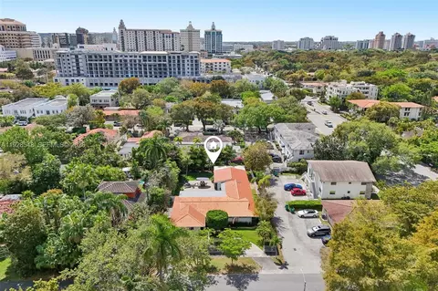 360 Menores Ave, Coral Gables, FL 33134