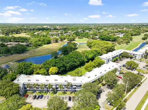 8305 NW 61st St #C305, Tamarac, FL 33321