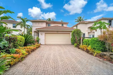 113 NW 73rd Ter, Plantation, FL 33317