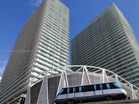 1111 SW 1st Ave #1123N, Miami, FL 33130