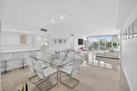 9250 W Bay Harbor Dr #5D, Bay Harbor Islands, FL 33154