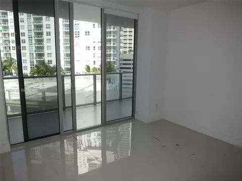 1300 Brickell Bay Dr #1110, Miami, FL 33131 photo 7