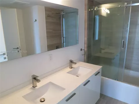 1300 Brickell Bay Dr #1110, Miami, FL 33131 photo 9
