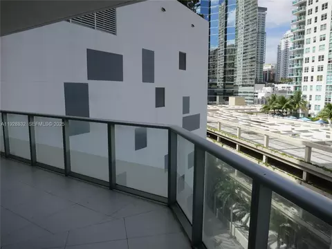1300 Brickell Bay Dr #1110, Miami, FL 33131 photo 12