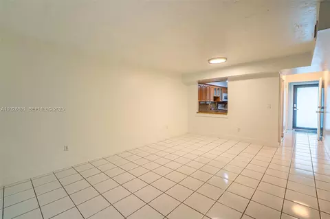 Living - 895 W 80th Pl, Hialeah, FL 33014 photo 1 of 2