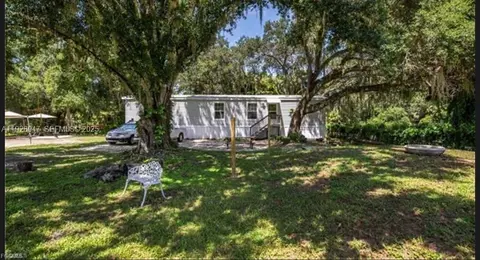 2638 Ortona Locks Rd, Moore Haven, FL 33471