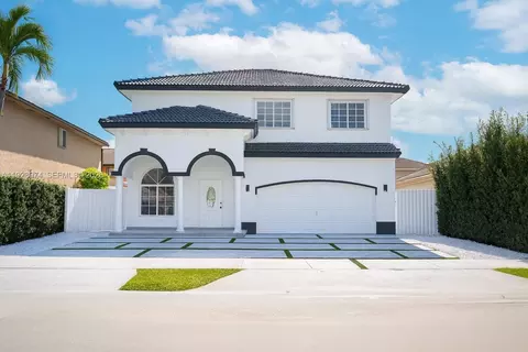 15064 SW 30th Ter, Miami, FL 33185