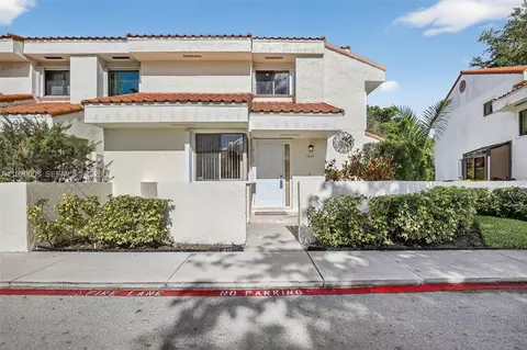 11541 Terra Bella Blvd #25, Plantation, FL 33325