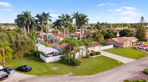 18561 SW 127th Pl, Miami, FL 33177