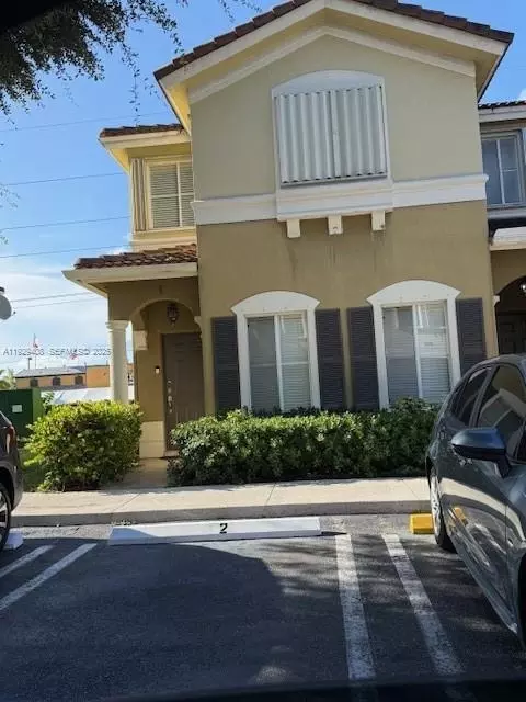 8960 W Flagler St #1, Miami, FL 33174