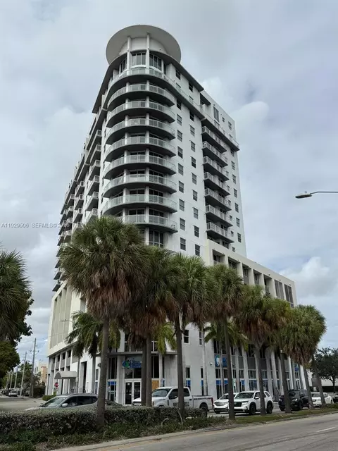 1 Glen Royal Pkwy #1612, Miami, FL 33125