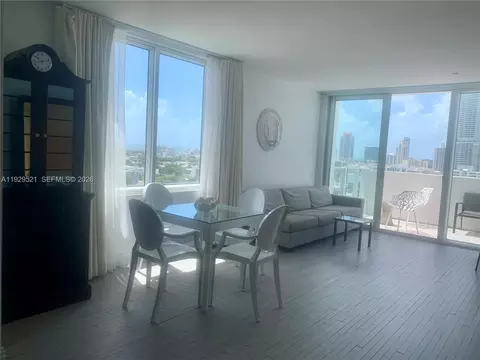 1100 West Ave #PH 1601, Miami Beach, FL 33139