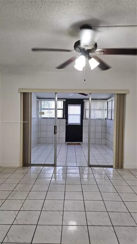 10641 SW 108th Ave #1H, Miami, FL 33176