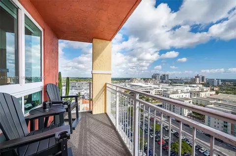 7350 SW 89th St #1702S, Miami, FL 33156
