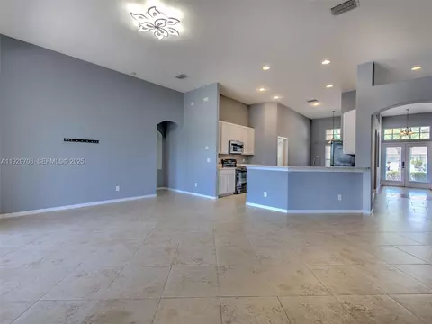 Living - 10907 Australian Pine Dr, Riverview, FL 33579 photo 6 of 8