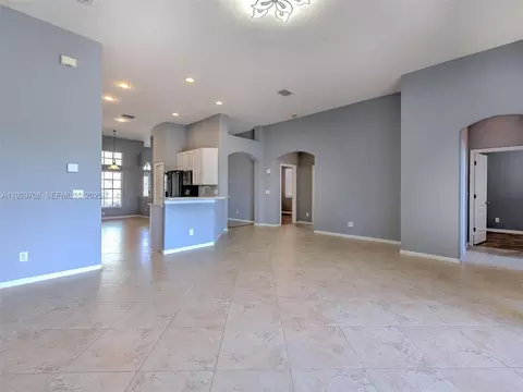 Living - 10907 Australian Pine Dr, Riverview, FL 33579 photo 8 of 8
