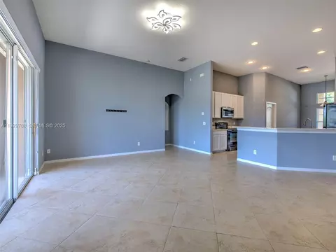 Living - 10907 Australian Pine Dr, Riverview, FL 33579 photo 7 of 8
