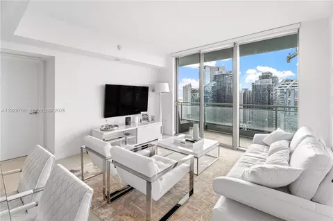 92 SW 3rd St #4704, Miami, FL 33130