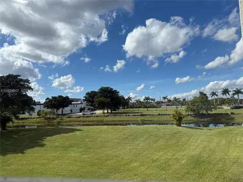 6890 Royal Palm Blvd #208H, Margate, FL 33063