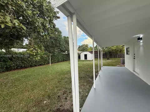 621 E 13th St, Hialeah, FL 33010 photo 28