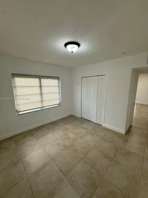 621 E 13th St, Hialeah, FL 33010 photo 24