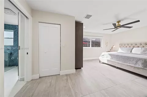 Bedroom - 8451 Dundee Ter, Miami Lakes, FL 33016 photo 4 of 7