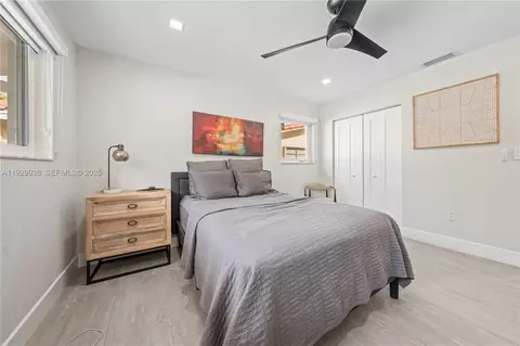 Bedroom - 8451 Dundee Ter, Miami Lakes, FL 33016 photo 5 of 7