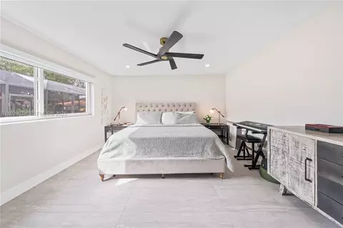 Bedroom - 8451 Dundee Ter, Miami Lakes, FL 33016 photo 2 of 7
