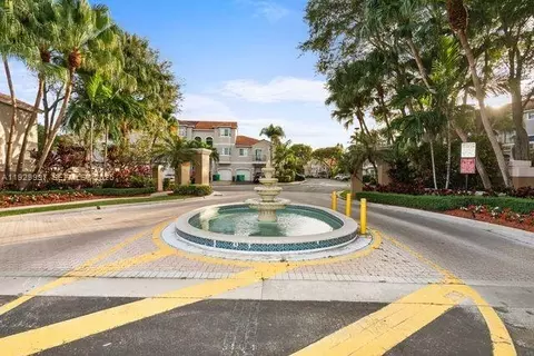 12691 NW 14th Pl, Sunrise, FL 33323