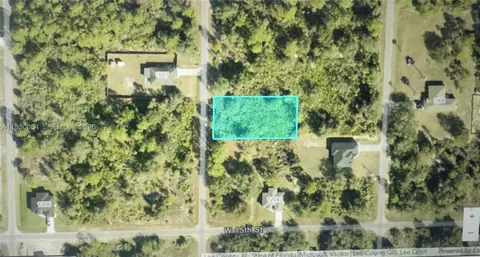 1504 Acacia Ave, Lehigh Acres, FL 33972