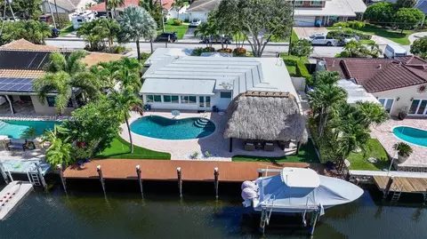 2448 SE 9th St, Pompano Beach, FL 33062