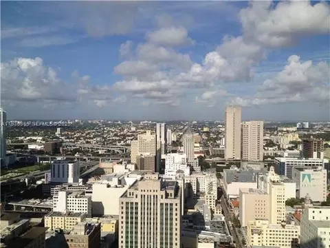 50 Biscayne Blvd #4105, Miami, FL 33132