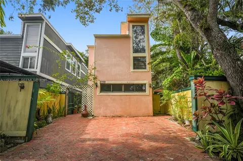 2790 SW 22nd Ave, Miami, FL 33133