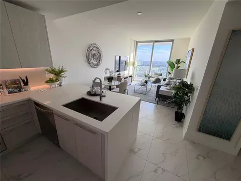 2000 Metropica Way #2108, Sunrise, FL 33323