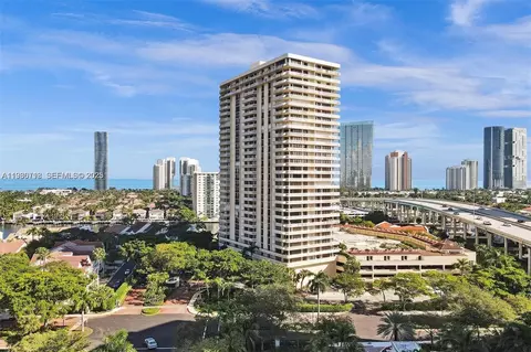 19355 Turnberry Way #26E, Aventura, FL 33180
