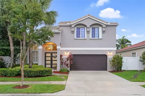 1491 NW 159th Ave, Pembroke Pines, FL 33028