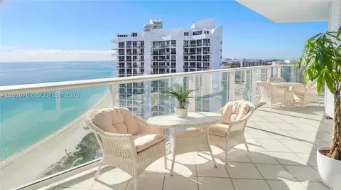 16445 Collins Ave #2722, Sunny Isles Beach, FL 33160